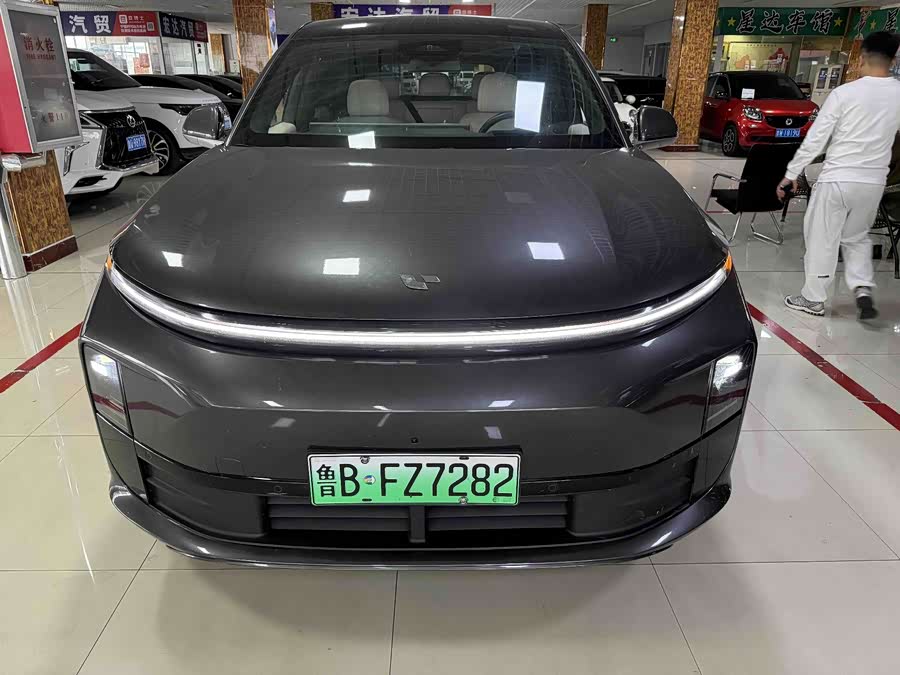 Li Auto L6 2024 Pro