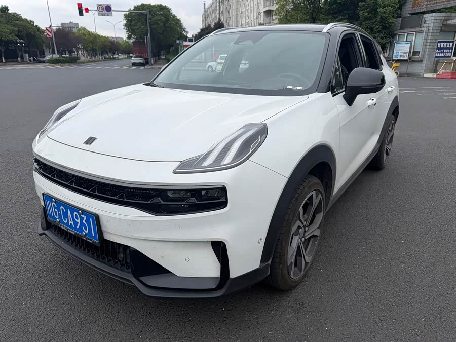 Lynk & Co 06 2023 Remix 1.5T Hero