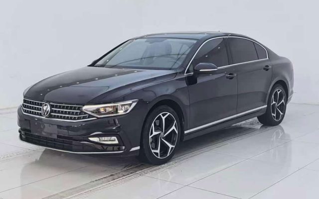 Magotan 2023 2.0T 330TSI DSG Leading