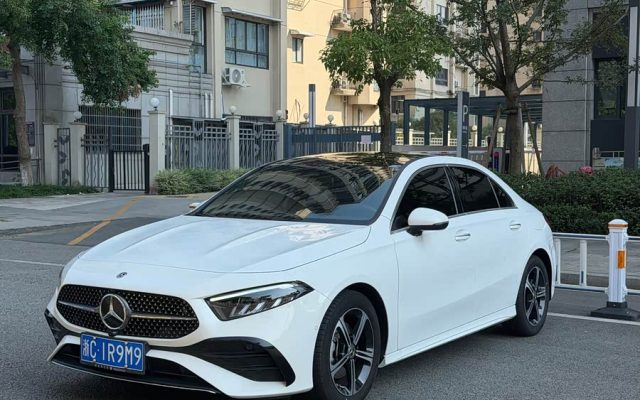 Mercedes-Benz A-Class 2024 A 200 L Fashion Edition