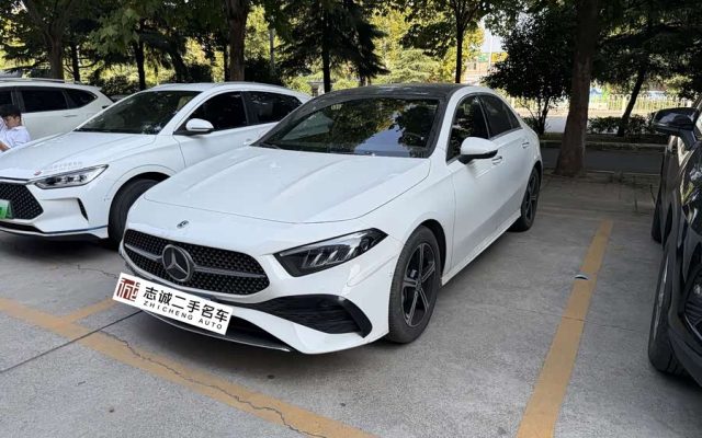 Mercedes-Benz A-Class 2024 Facelift A 200 L Fashion Edition