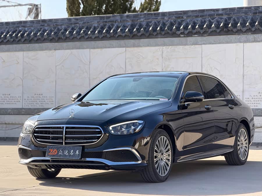 Mercedes-Benz E-Class 2023 E 300 L Fashion Edition