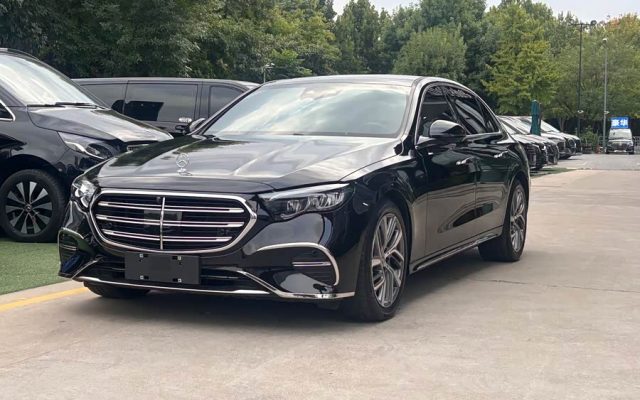 Mercedes-Benz E-Class 2025 E 300 L Fashion