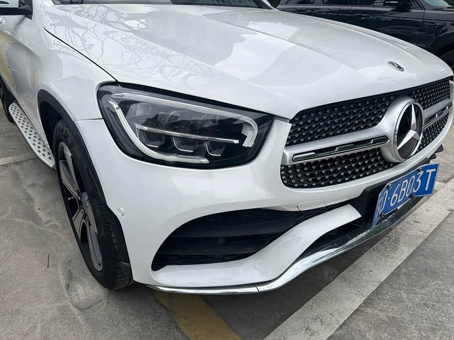 Mercedes-Benz GLC 300 L 4MATIC Luxury