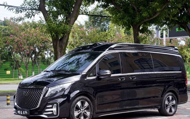 Mercedes-Benz V-Class 2022 V 260 L Long Wheelbase Luxury Edition