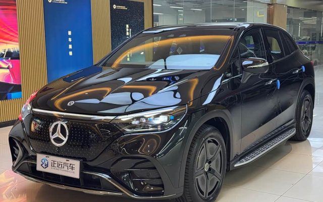 Mercedes EQE SUV 2024 500 4MATIC Flagship