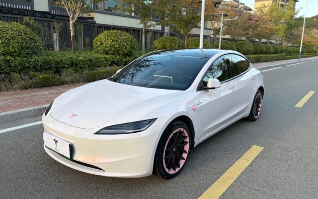 Model 3 2023 RWD