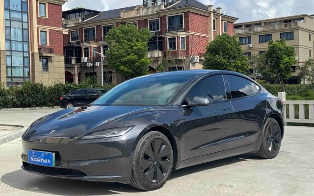 Model 3 2023 RWD