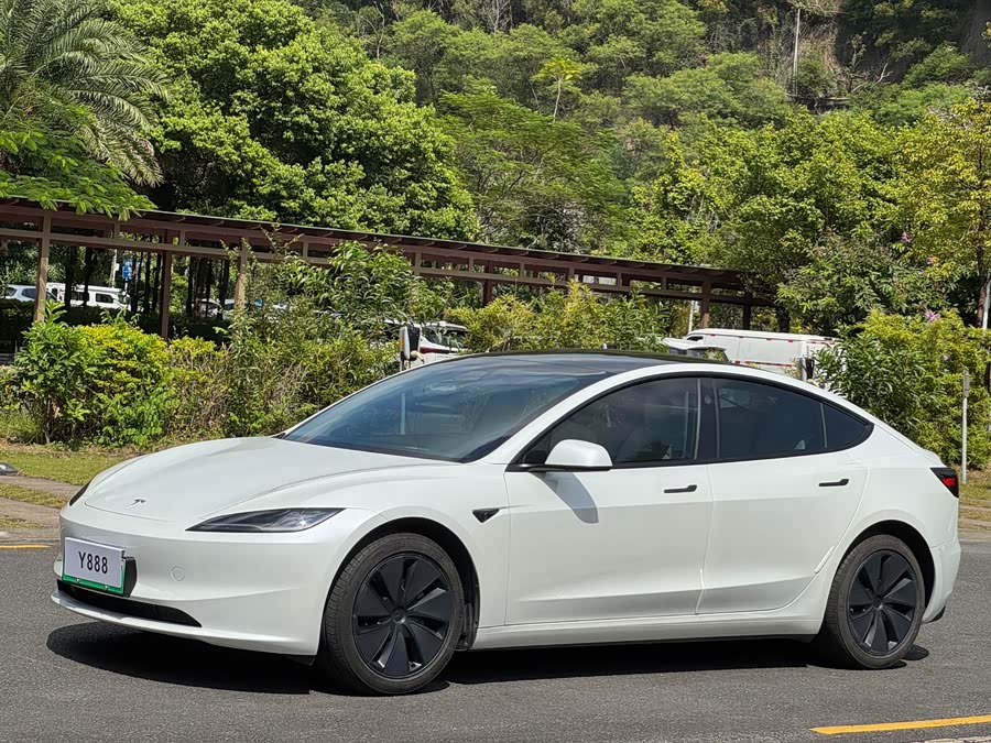 Model 3 2026 RWD