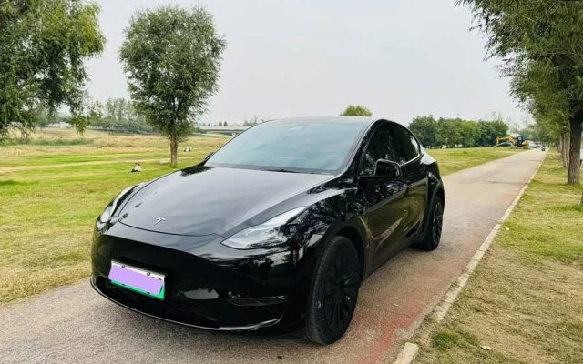 Model Y 2023 Long Range AWD