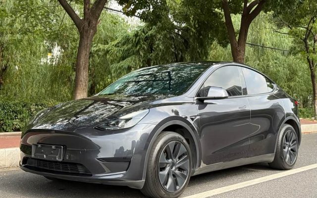 Model Y 2024 RWD