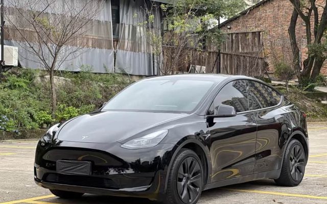 Model Y 2024 RWD
