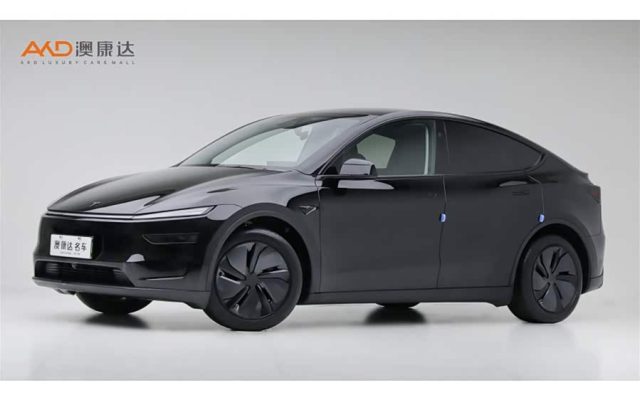 Model Y 2025 RWD