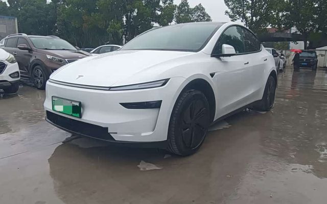 Model Y 2026 Long Range RWD