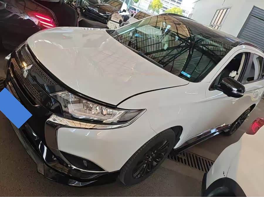 Outlander 2021 2.0L 2WD Sport Edition 5-Seater