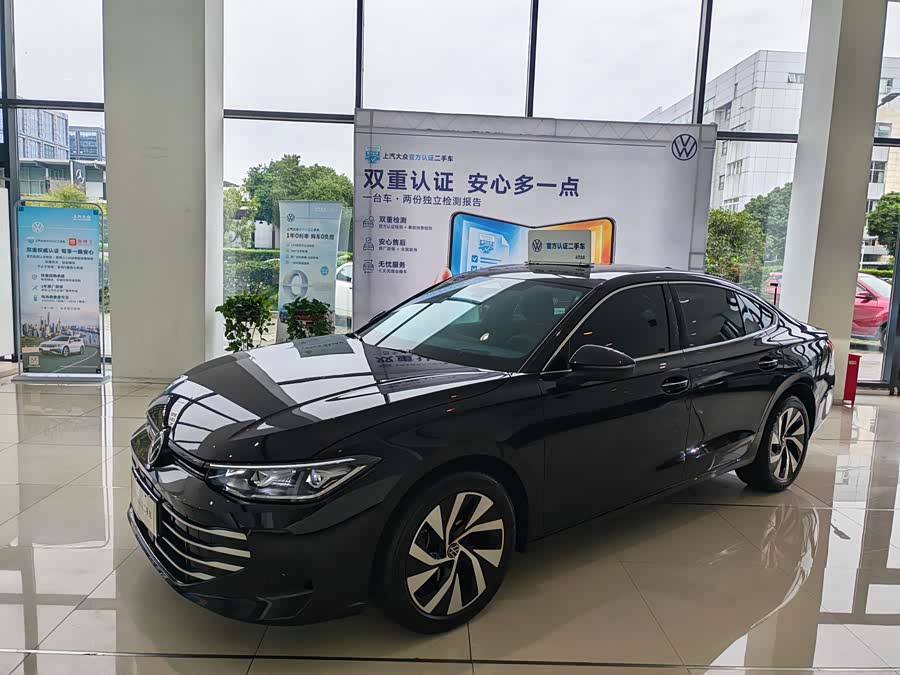 Passat 2025 Pro 380TSI Dragon Edition