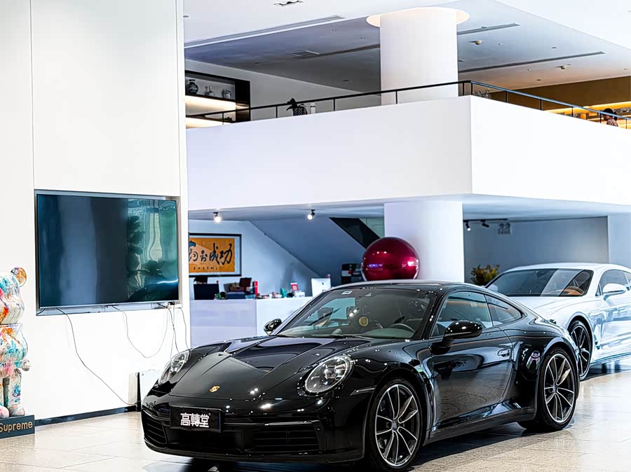Porsche 911 2023 Carrera 3.0T