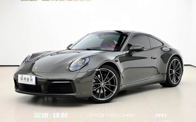 Porsche 911 2023 Carrera 3.0T