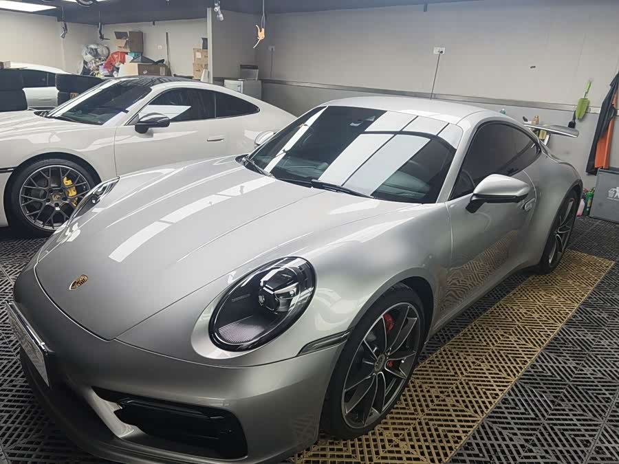 Porsche 911 2023 Carrera 3.0T