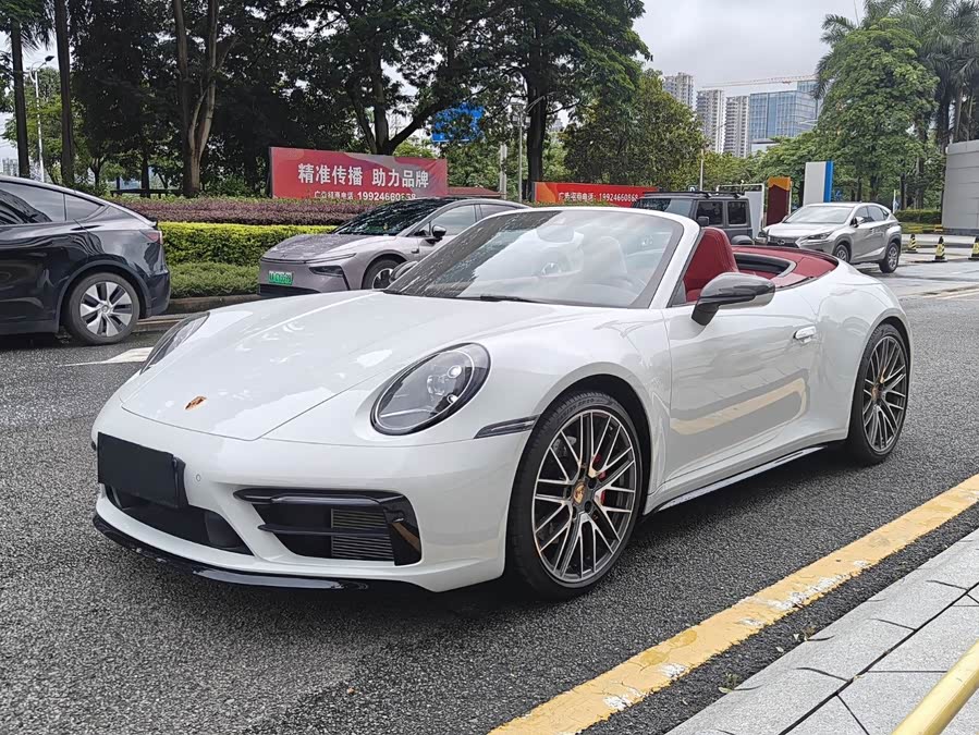 Porsche 911 2023 Carrera 4S Cabriolet 3.0T