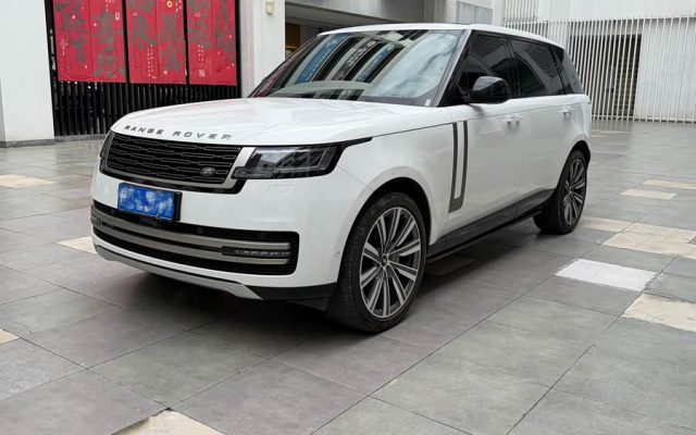 Range Rover 2024 3.0 L6 400PS Long Wheelbase Seven-Seater
