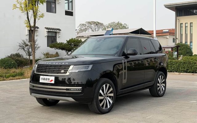 Range Rover 2025 3.0 L6 360PS Luxury