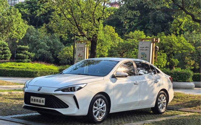 Roewe i5 2023 1.5L Manual Superior