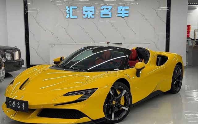 SF90 2021 3.9T V8 Spider