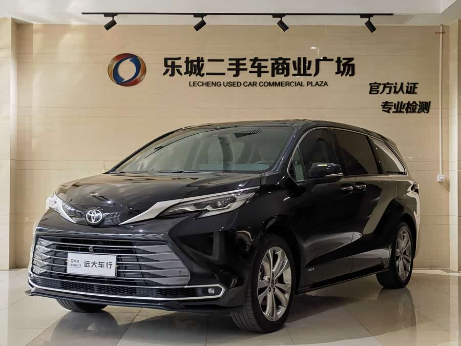 Sienna 2024 2.5L Hybrid Premium