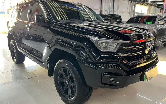 Tank 400 2024 Hi4-T Off-road