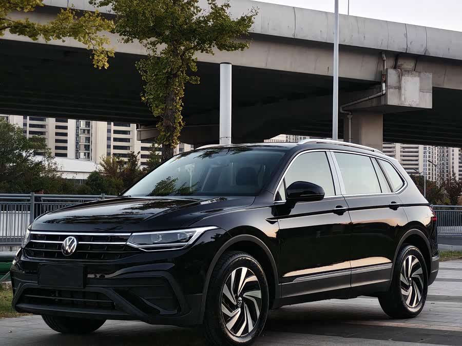 Tiguan L 2026 Outstanding 300TSI Auto 2WD Longteng