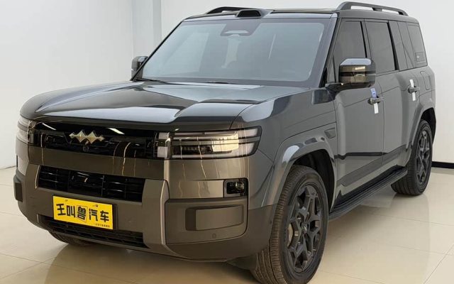 Titan 7 2025 190KM Four-Wheel Drive Ultra Version