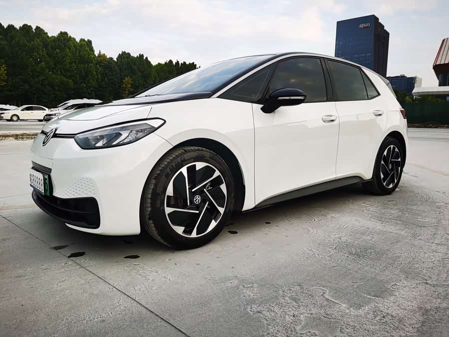 Volkswagen ID.3 2024 Outstanding