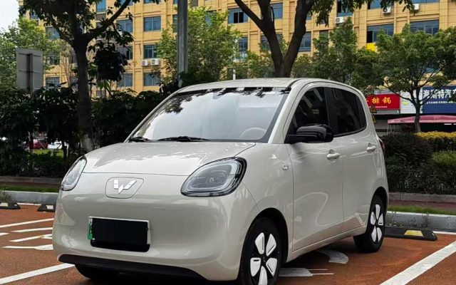Wuling MINIEV 2025 Fourth Generation Four-Door Advanced Version