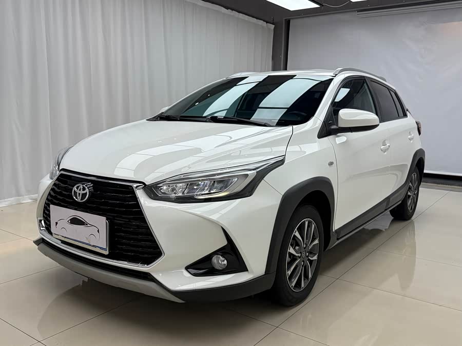 YARiS L 2022 X 1.5L CVT Luxury PLUS