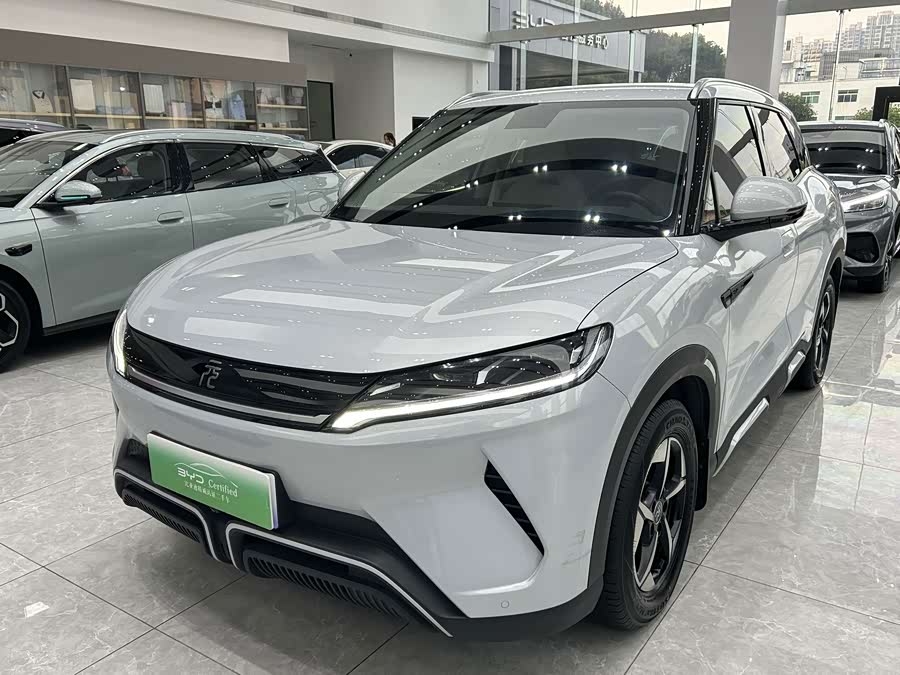Yuan UP 2024 401KM Super