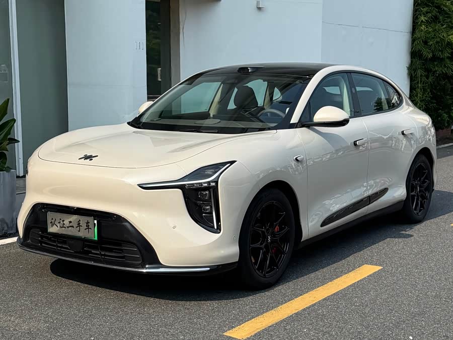 Zhi Ji LS6 2026 EV Max+