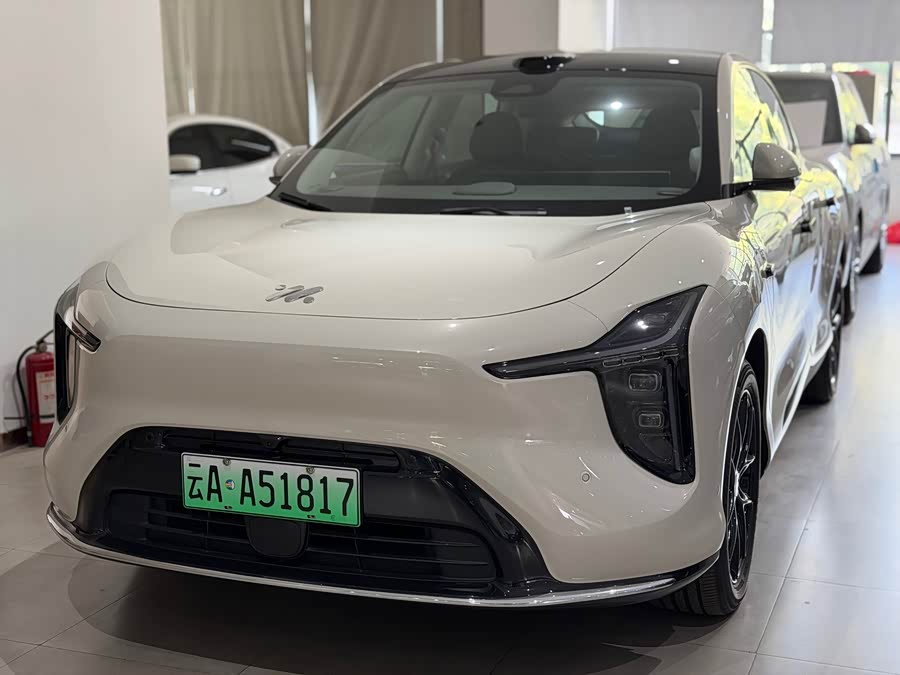 Zhi Ji LS6 2026 EV Max