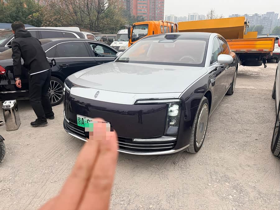 ZunJie S800 2025 2WD Extended Range Starry Executive 4-Seater (896 Line Laser Radar)